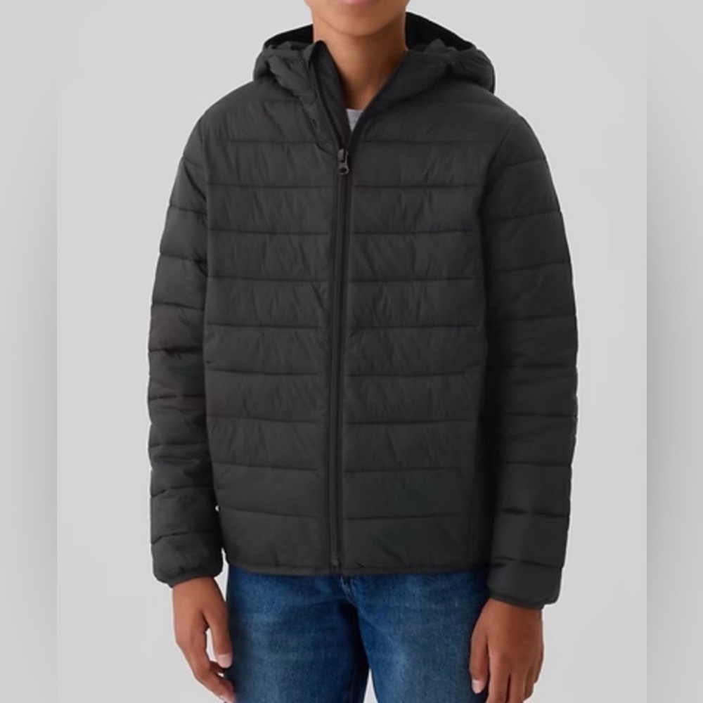 GAP Boy Black Quilted Puffer Jacket Size Medium